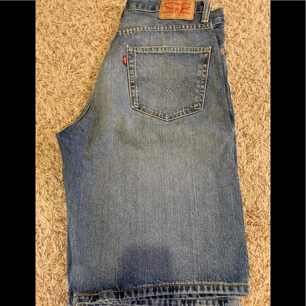 Levi’s 569 jean shorts - Picture 2 of 2